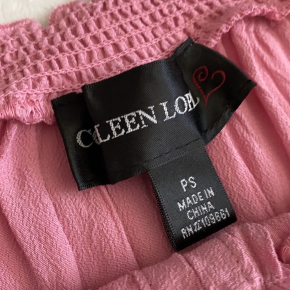 Colleen Lopez | A Bit of Romance Off-the-Shoulder Lace Crochet Tunic Top (PS) - Picture 9 of 16